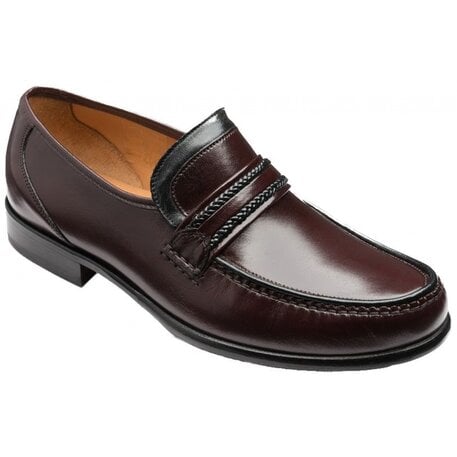 Loake Imperial in black polished leather, rubber sole, G fit